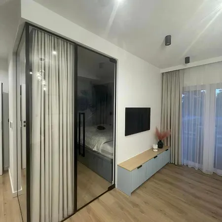 Apartment Blue Waves *
