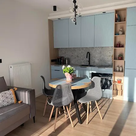 Blue Waves Z Podgrzewanym Basenem *