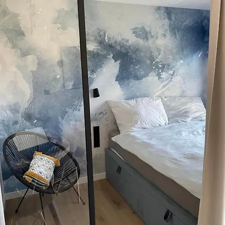 Blue Waves Z Podgrzewanym Basenem Apartamento *