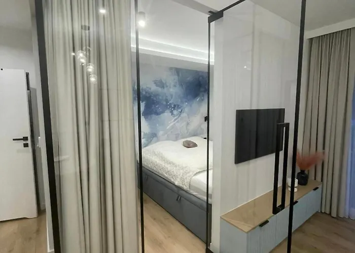 Blue Waves Z Podgrzewanym Basenem Apartmán